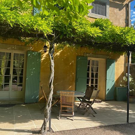Saint-Saturnin-lès-Avignon Le Mas De Trevouse מראה חיצוני תמונה